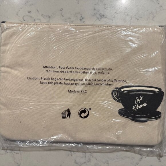 NWT - MAISON KITSUNE BEIGE "CAFE KITSUNE" LAPTOP POUCH - Picture 4 of 4